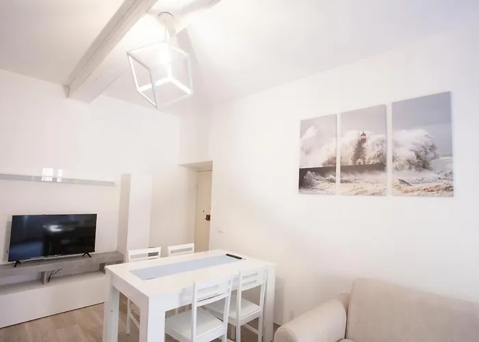 Cosmopoli - Goelba *