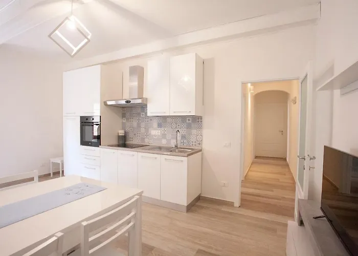 Cosmopoli - Goelba *